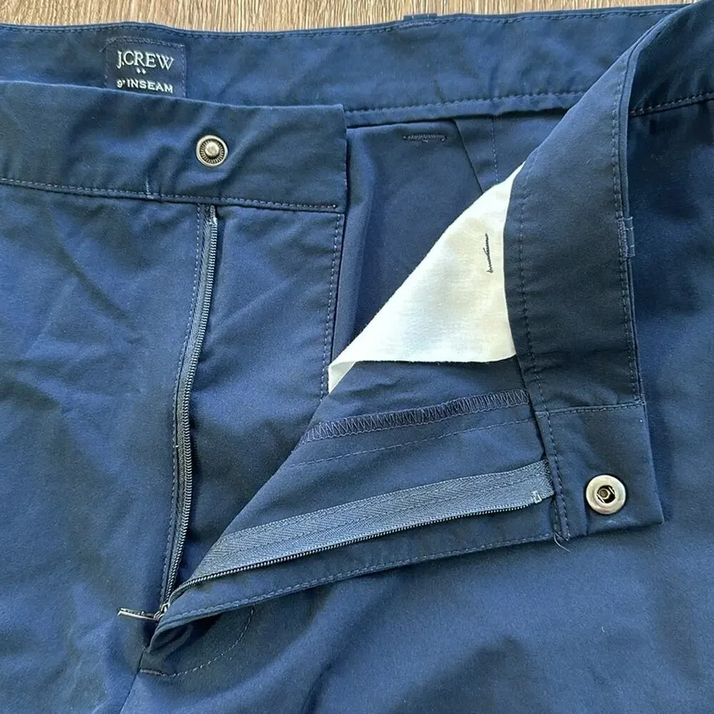 J.Crew‎ Tech 9